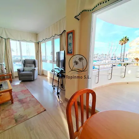 Daire Cozy Corner 2 Bed Island Puerto Marina *