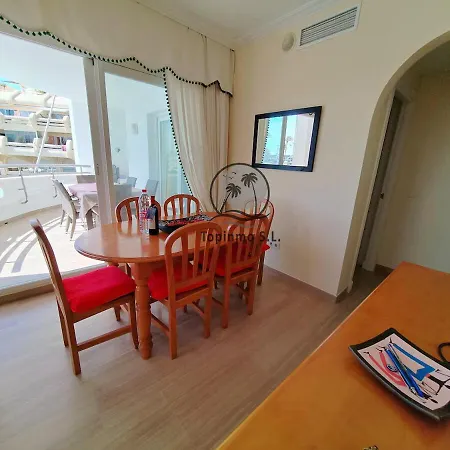 Cozy Corner 2 Bed Island Puerto Marina *