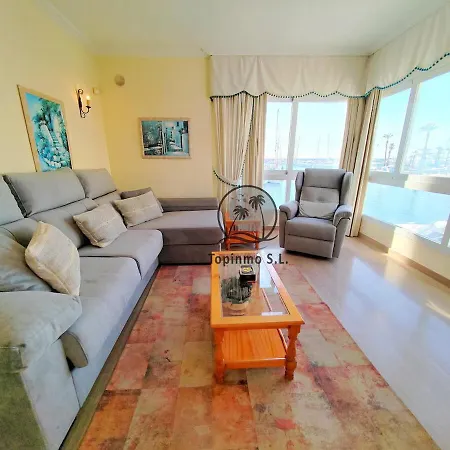 Cozy Corner 2 Bed Island Puerto Marina Daire