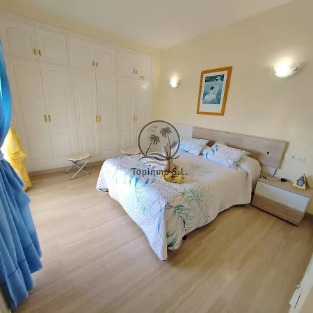 Daire Cozy Corner 2 Bed Island Puerto Marina Benalmádena