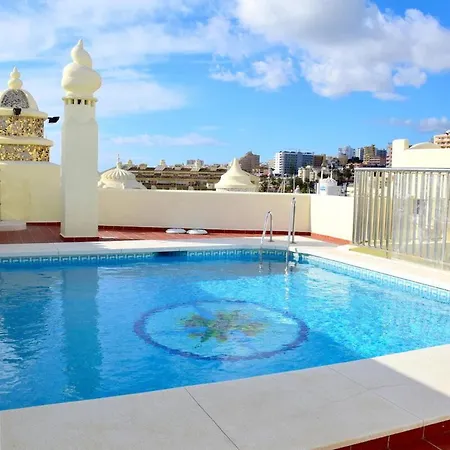 Daire Cozy Corner 2 Bed Island Puerto Marina